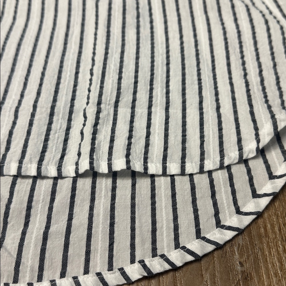 LOFT  Casual Striped Shirt in Gray and White - Picture 3 of 10